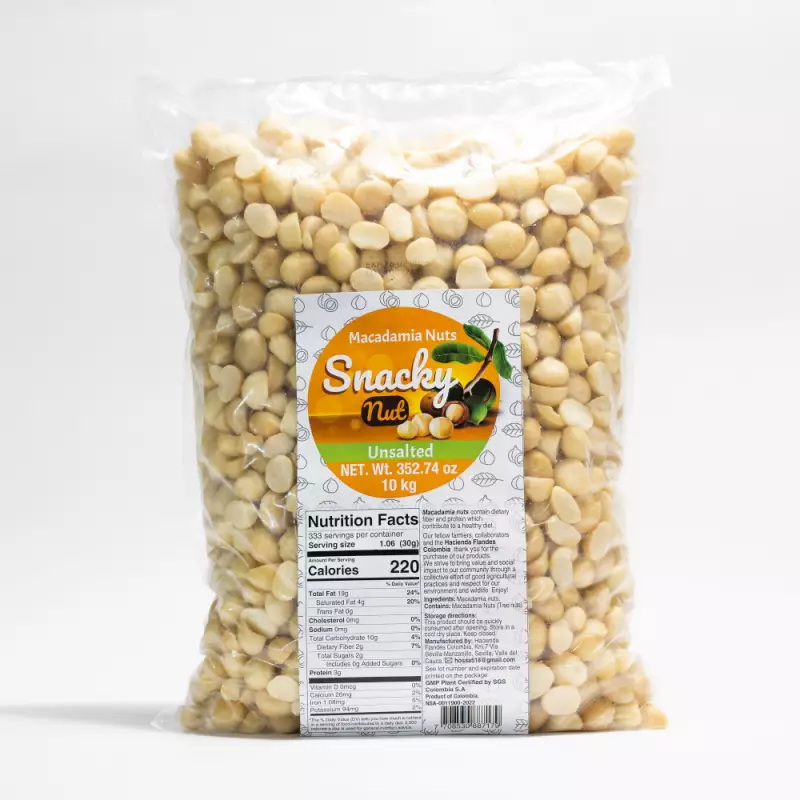 Macadamia Nuts / Unsalted / 352.74 oz (10 kg)