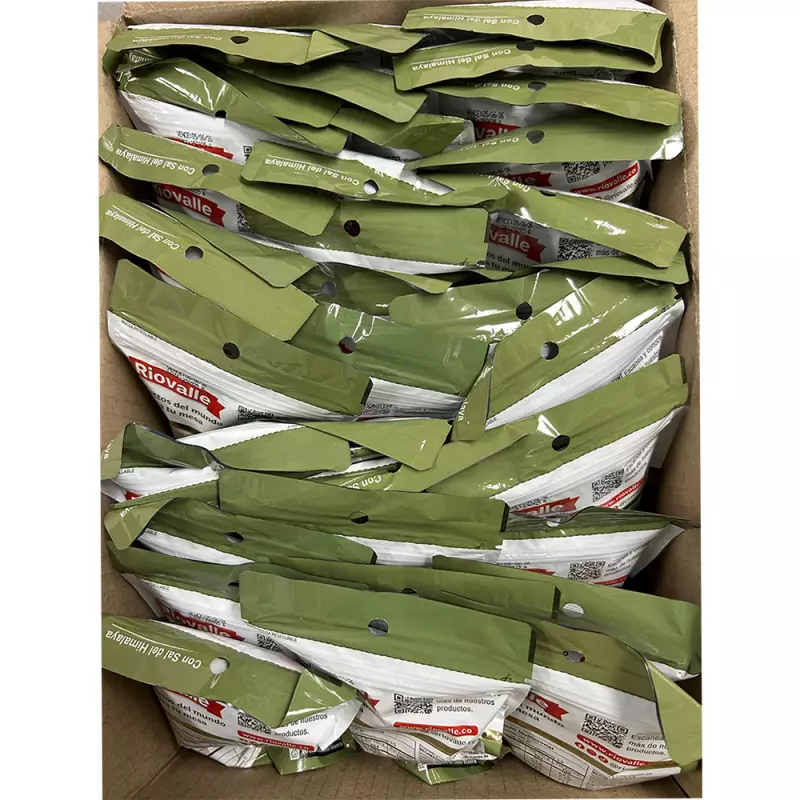 Riovalle | Premium Nut Mix with Cashews, Almonds and Macadamias | 3.5 oz