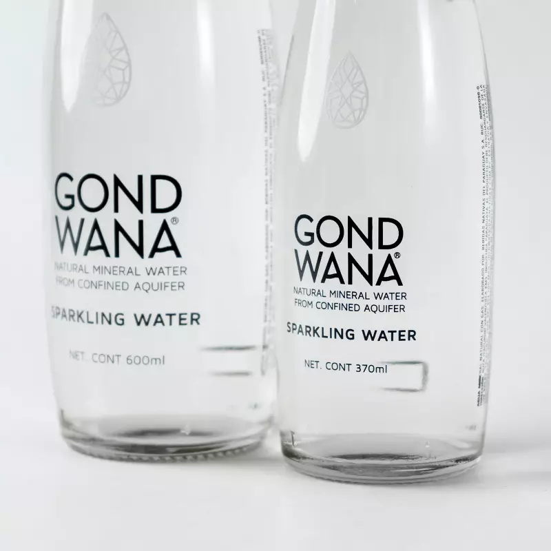 Gond Wana | Natural Mineral Water | 12,51 oz | Glass Bottle - Sparkling - Low Sodium