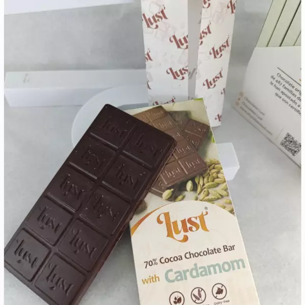 Chocolate with CARDAMOM  70% cocoa - 2.11oz - Gluten Free - Vegan - Milk Free