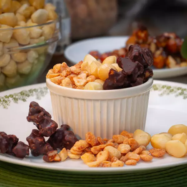 Macadamia Nuts / Candied / 3.52 oz(100g)