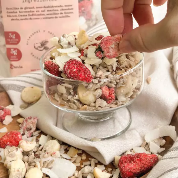 Müesli  Macadamia and Berries x 12.06 oz-Sugar Free -Gluten Free-Vegan-Grain Free-Keto Friendly