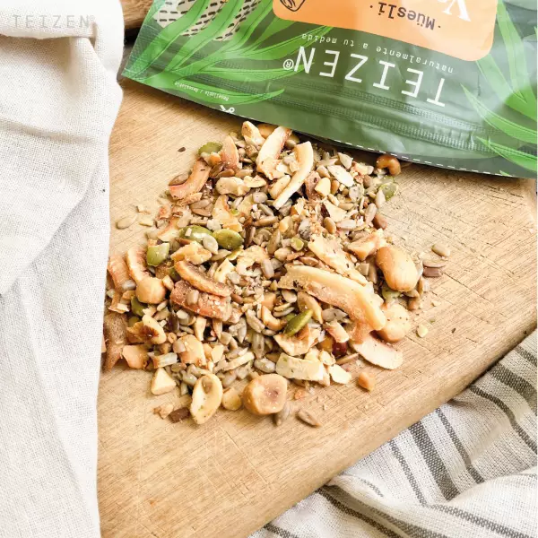 Müesli Vainilla and Coconuts x 12.06 oz-Sugar Free-Gluten Free-Vegan-Grain Free-Keto Friendly