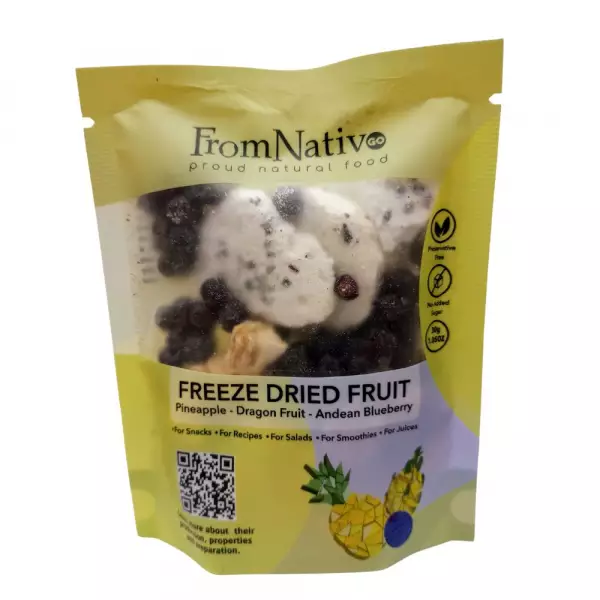 Freeze Dried Fruit 1.05 Oz  Pineapple Dragon fruit- Andean Blueberry Mix