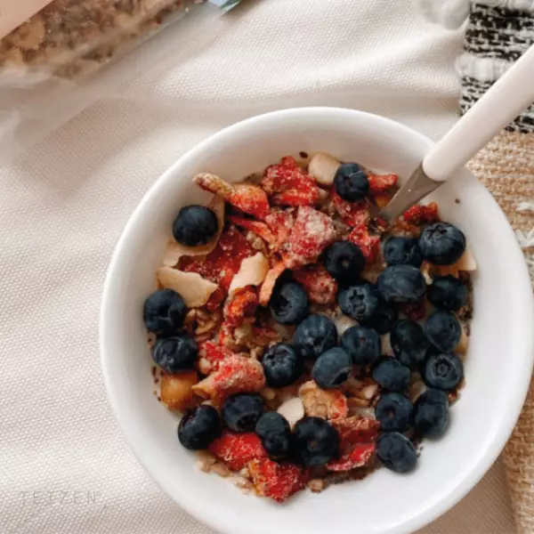 Müesli  Macadamia and Berries x 12.06 oz-Sugar Free -Gluten Free-Vegan-Grain Free-Keto Friendly