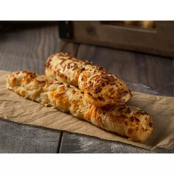 Cheese Breadsticks Gourmet x 96 units/ Palito de queso gourmet 9.3 lbs