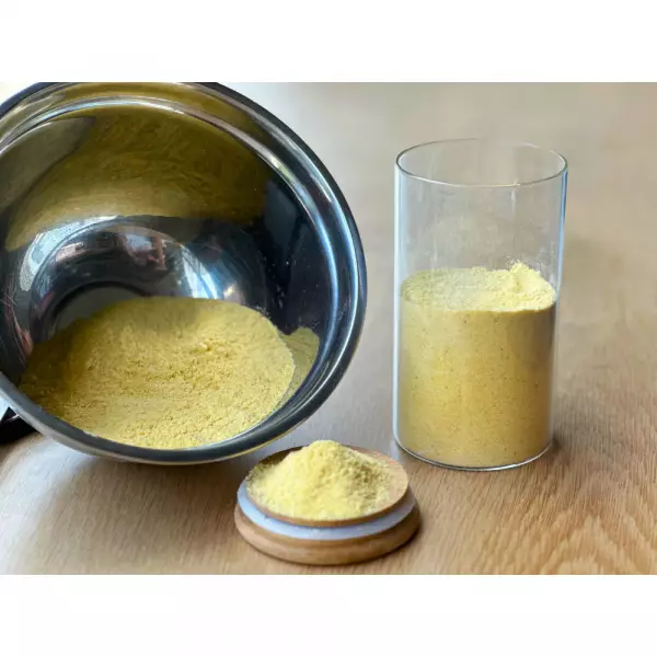 Pre cooked yellow corn meal / Gluten free / 100% corn / 17.63 OZ