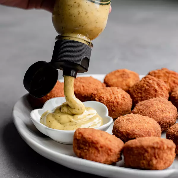 This One’S Not Spicy - Hot Sauce - Cilantro Mayonnaise Dressing - 8.8oz